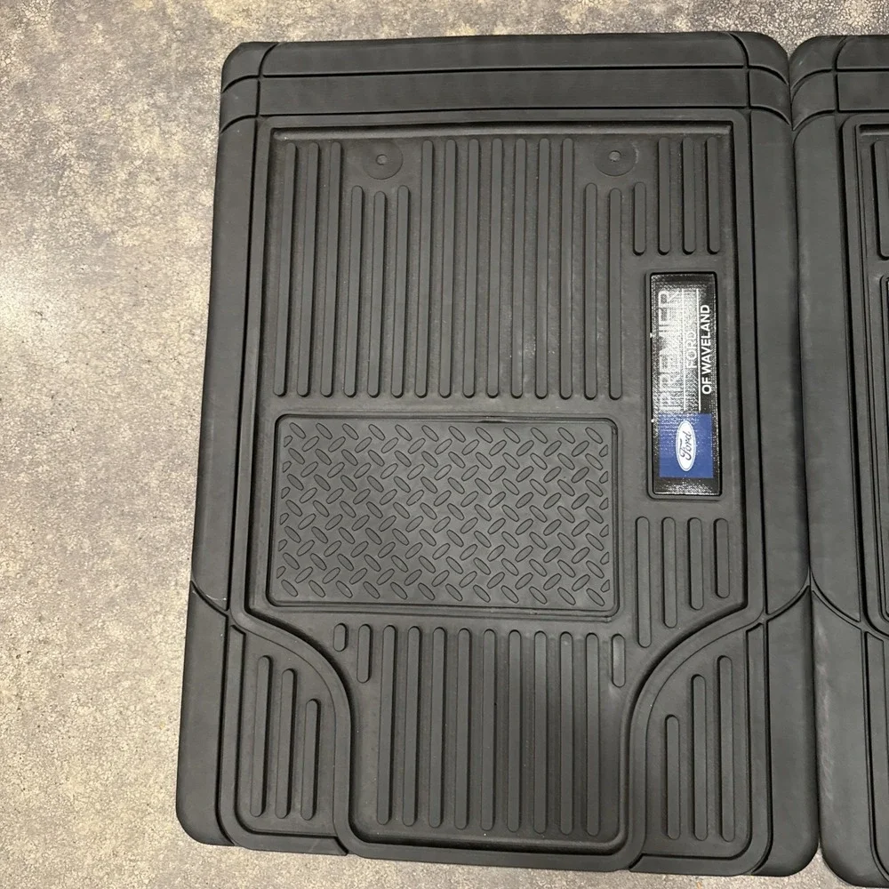 Set of 2 EUC Ford Floor Mats‎